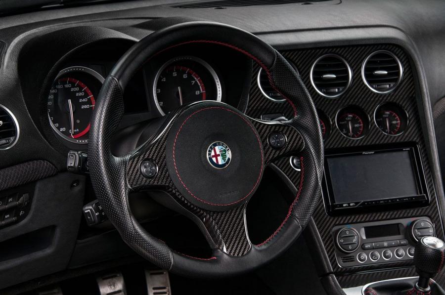 Панель приборов Alfa Romeo Brera by Vilner 2014 года  (фото 8 из 11)